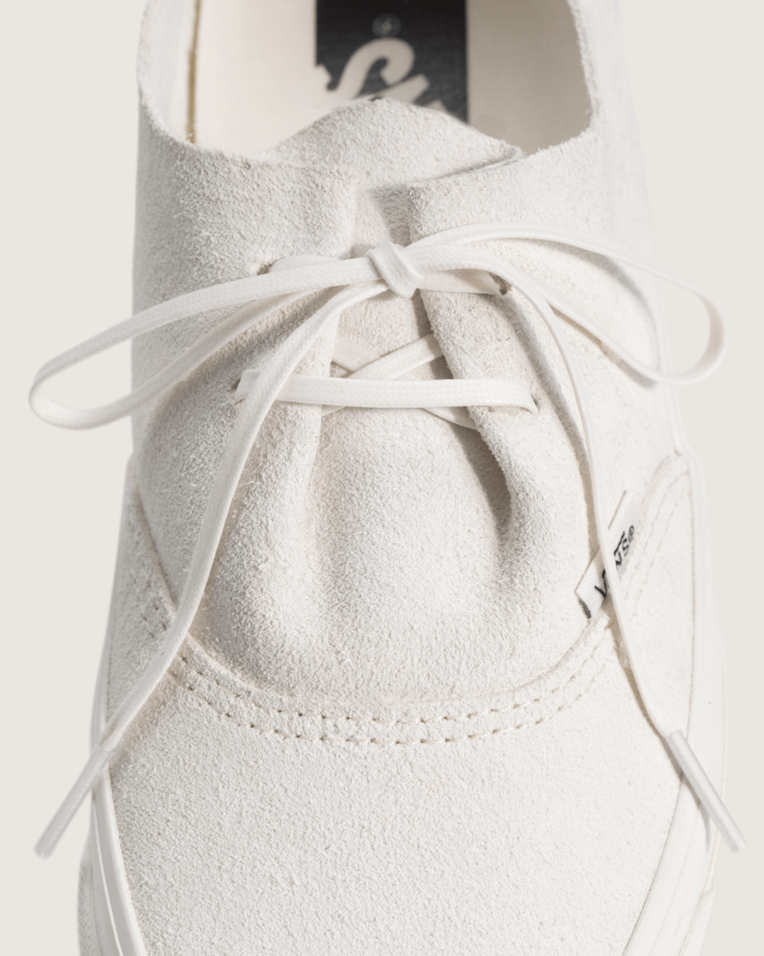 Vans Premium Authentic Ease Shoe in Blanc De Blanc White