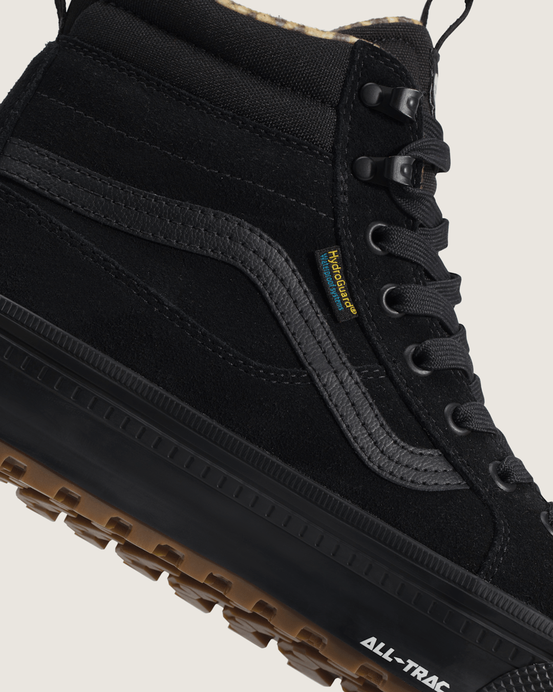 Vans Sk8-Hi Waterproof Insulated Shoe in Leopard Black