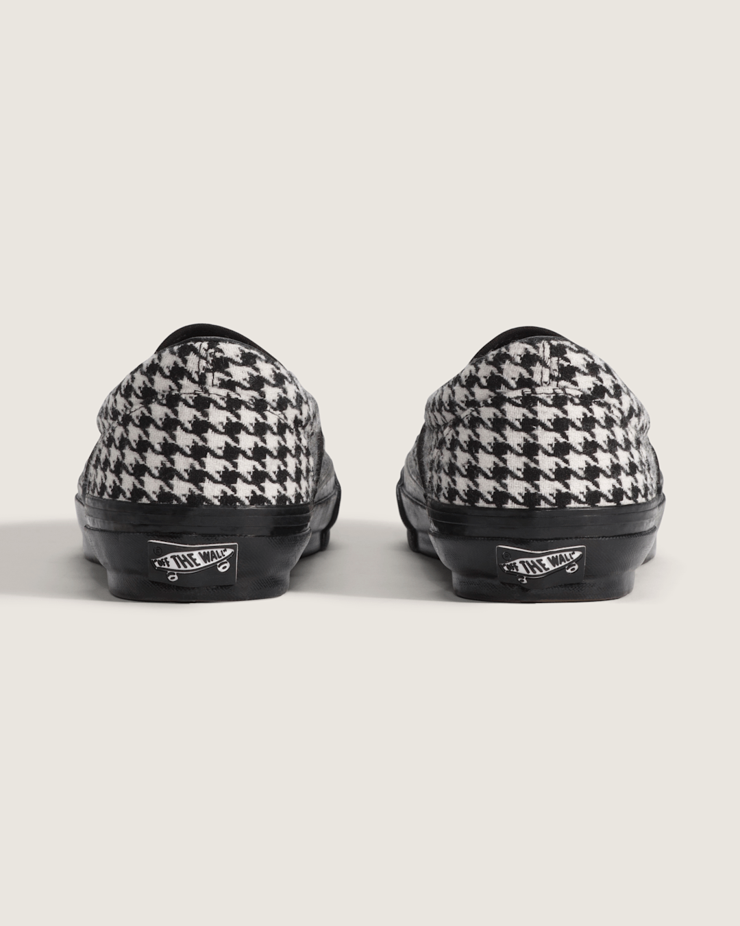 Vans Premium Classic Slip-On Shoe in Houndstooth Black / White