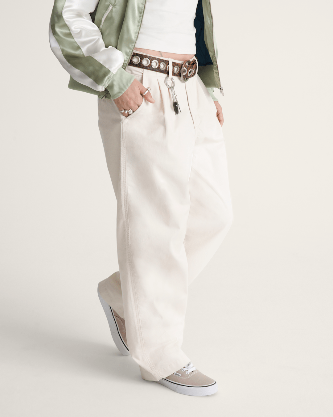 Vans Pleated Pants in Turtledove White