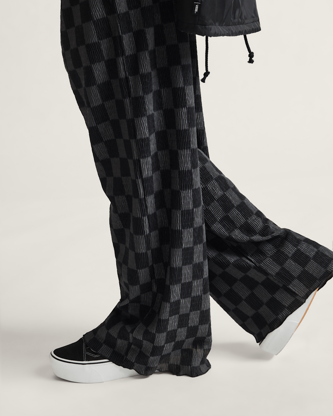 Vans Wren Checkerboard Pants in Checkerboard Black / Grey
