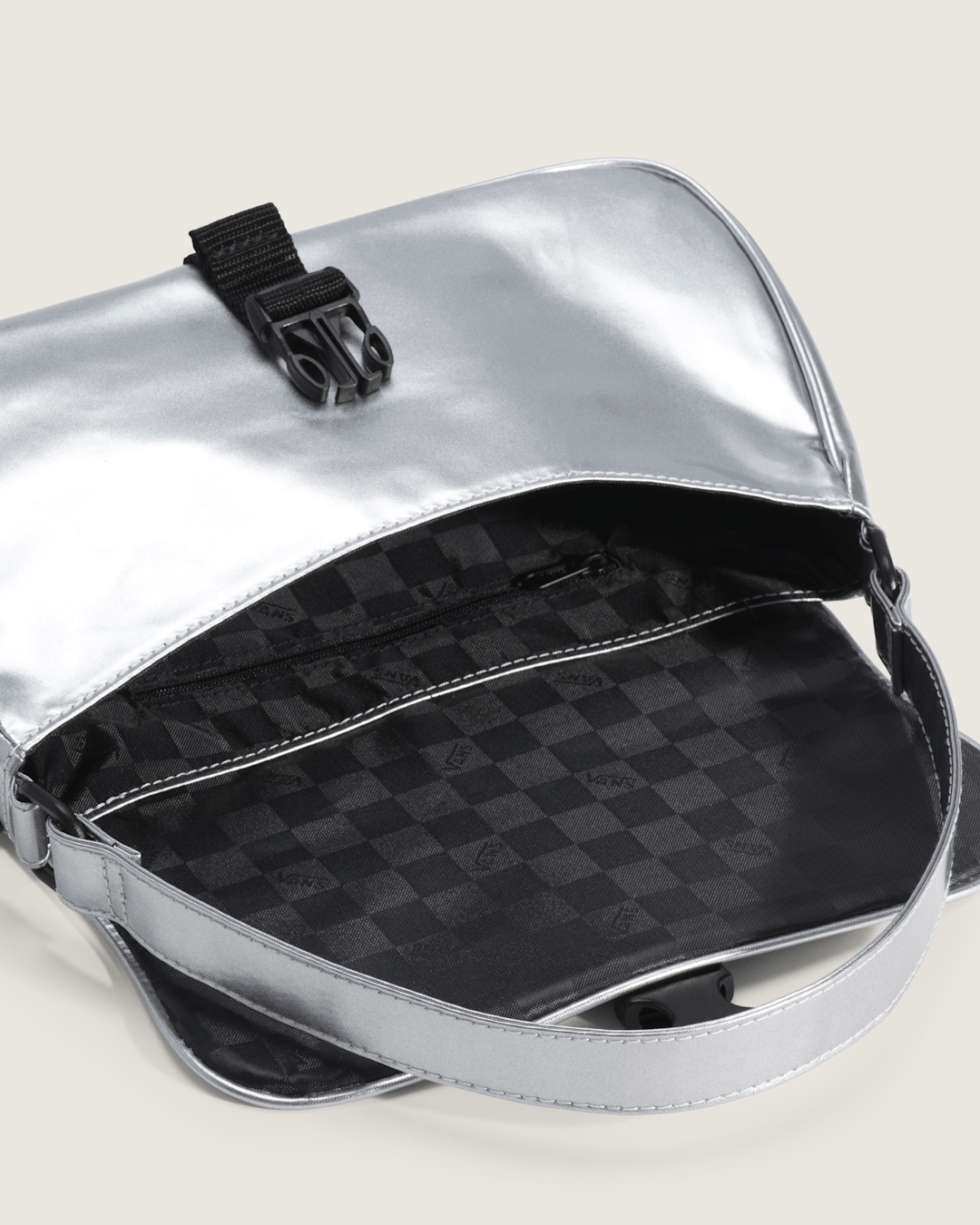 Vans Hooked On Bag in Silver Grey