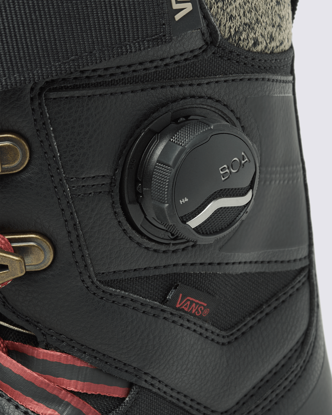 Vans Womens Luna Ventana Pro Snowboard Boot in Black / Red / Beige