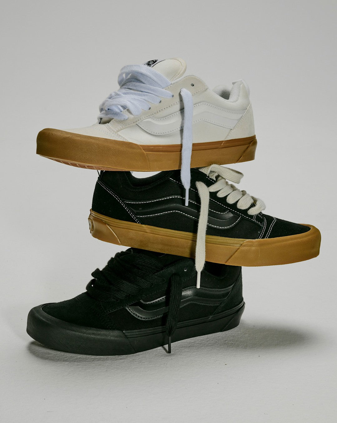 Vans Knu Skool Shoe in Blanc De Blanc White