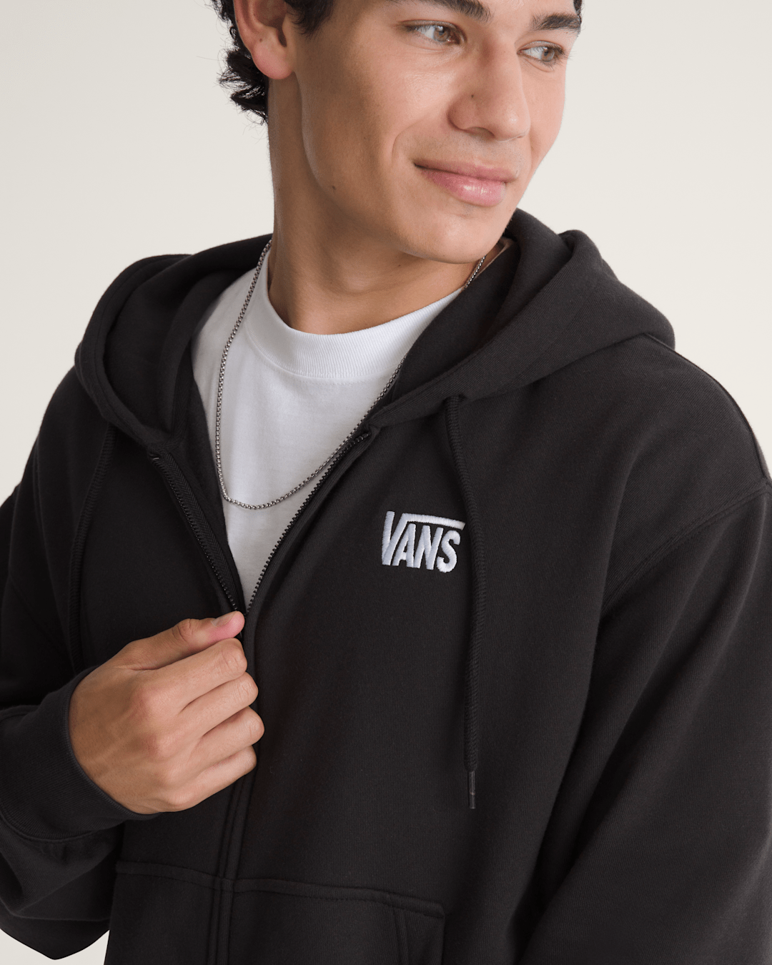 Vans Stretch Logo Zip Hoodie in Black / White