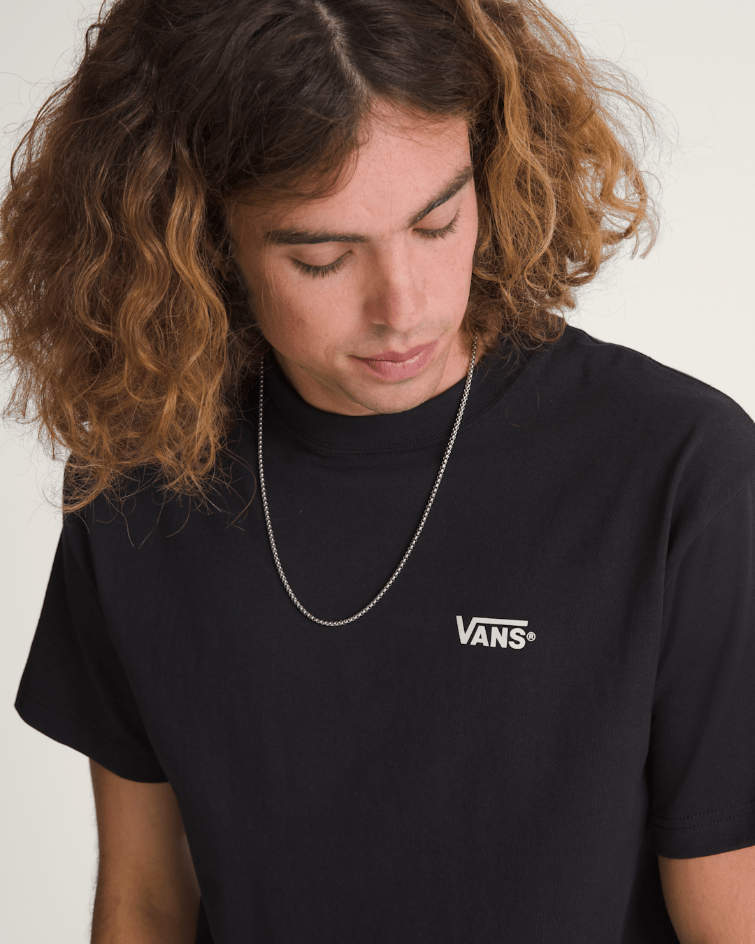 Vans New Left Chest T-Shirt in Black / White