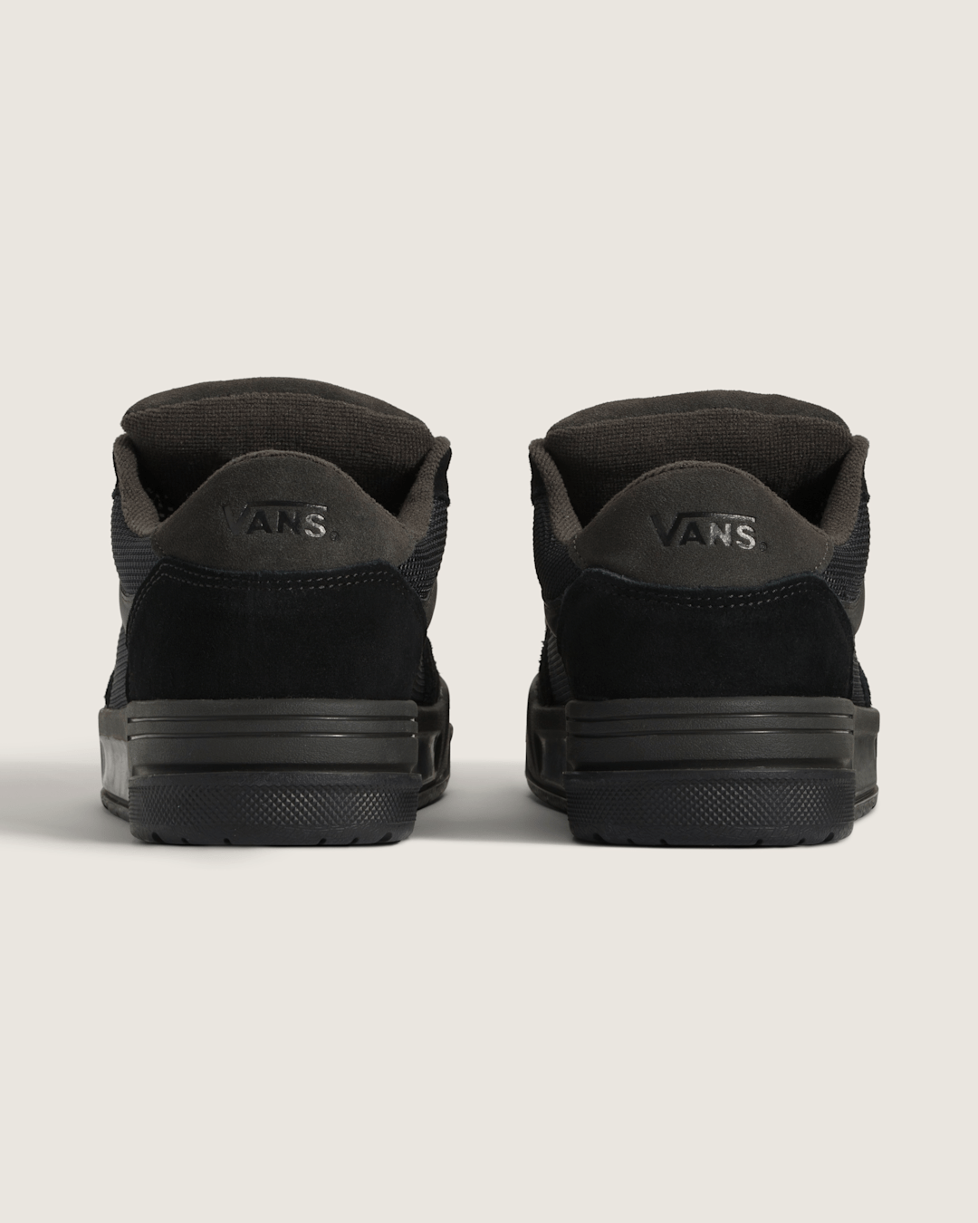 Vans Hylane Shoe in Black