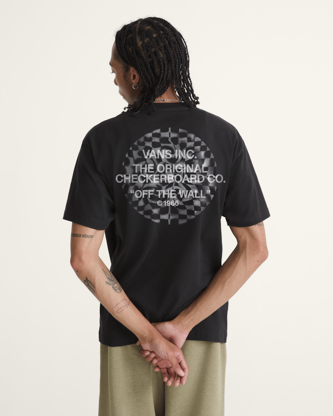 Vans Know No Bounds T-Shirt in Black