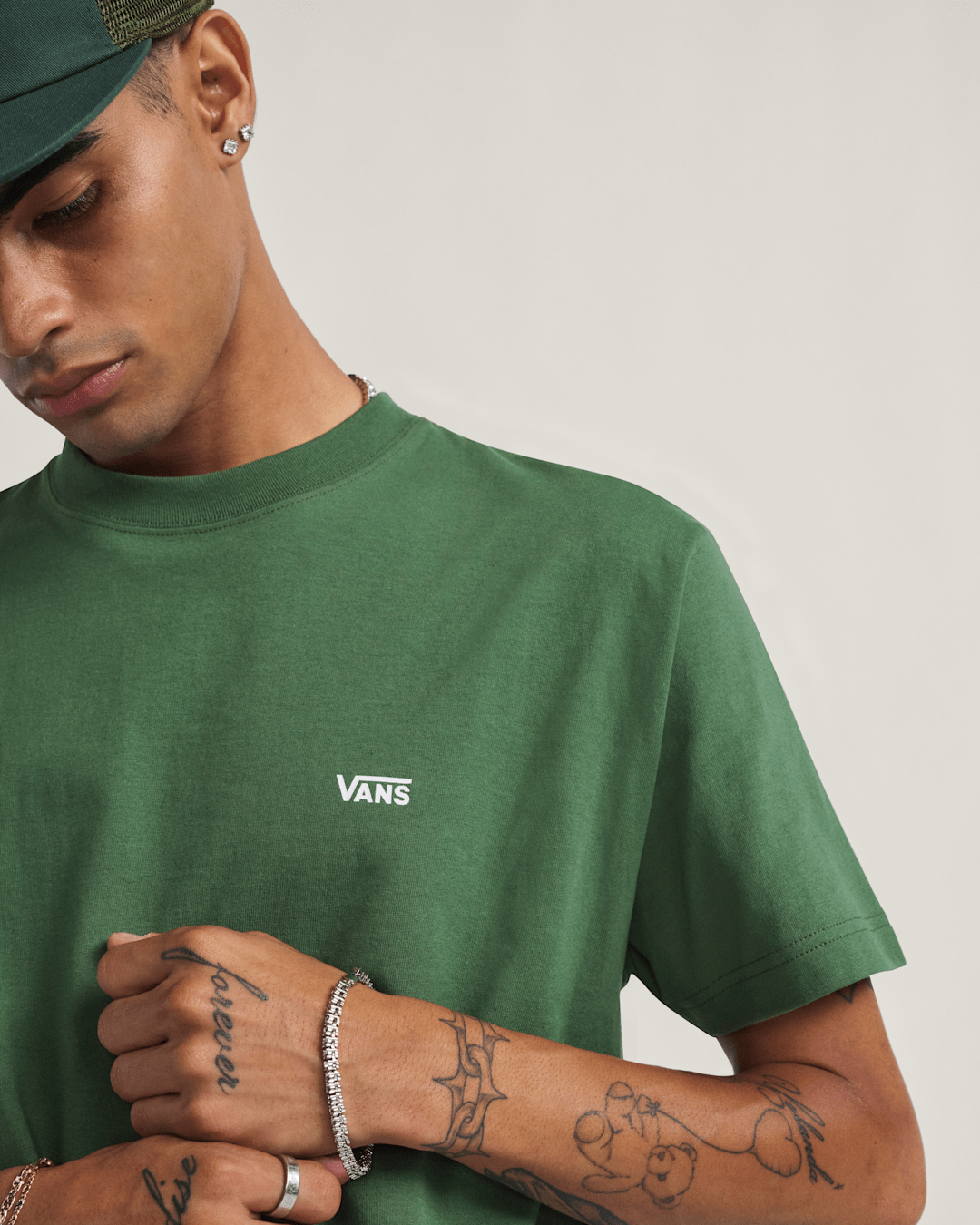 Vans Left Chest Logo T-Shirt in Pine Forest Green