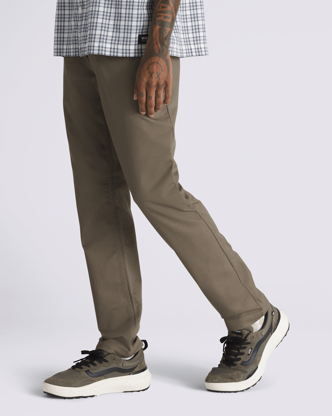Vans Authentic Chino Slim Pants in Bungee Cord Brown