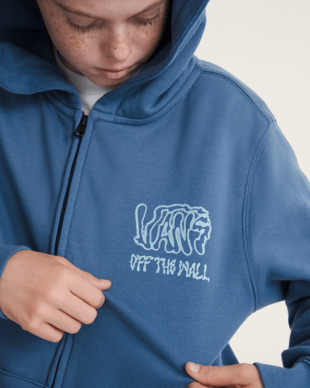 Vans Kids Rippled Zip Hoodie in True Navy Blue