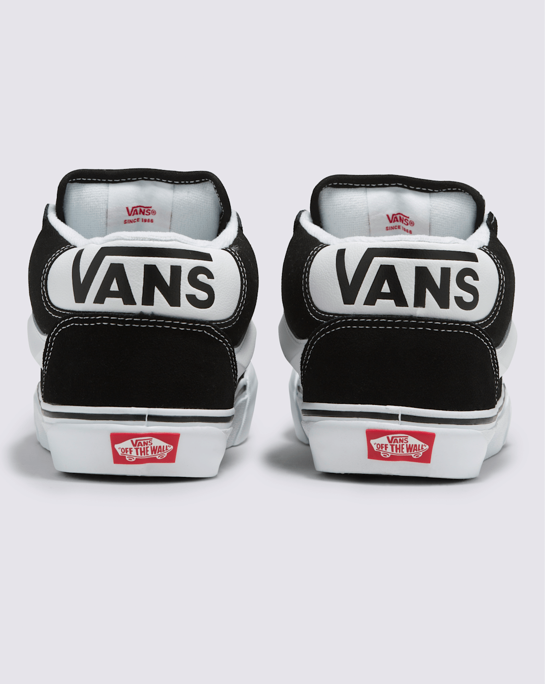 Vans Knu Mid Shoe in Black / True White
