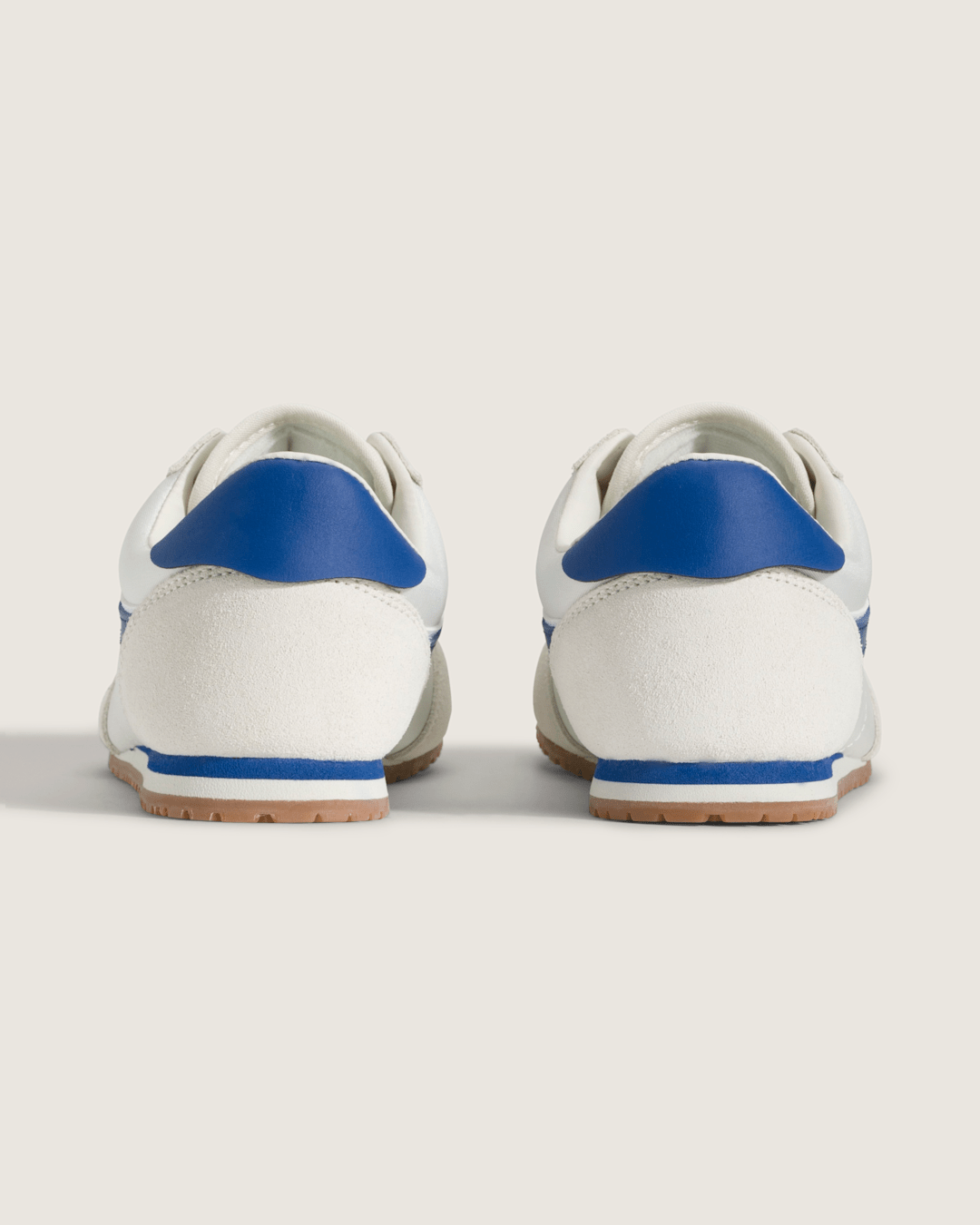 Vans Super Lowpro Shoe in Marshmallow White / True Blue