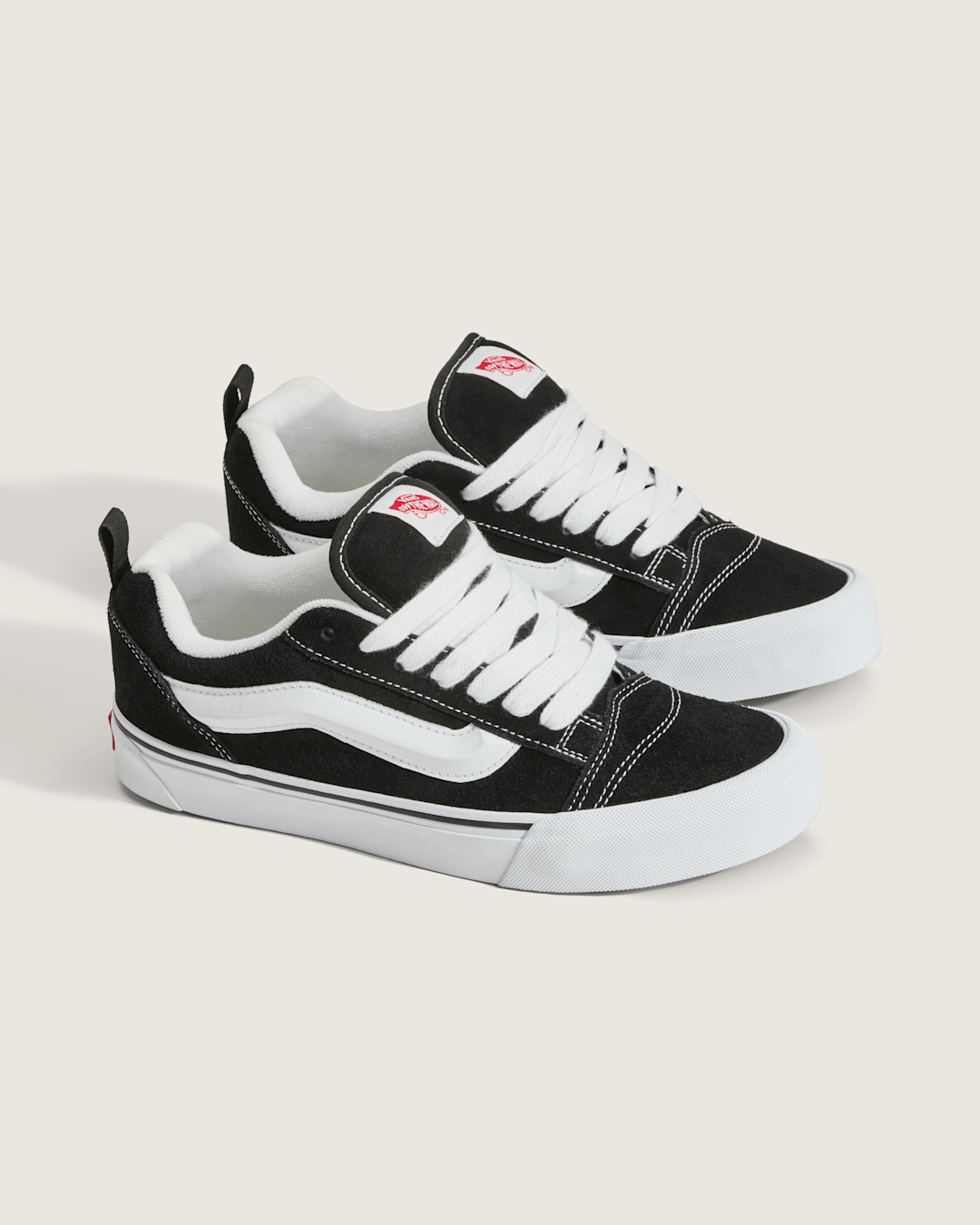 Vans Knu Skool Shoe in Black / True White