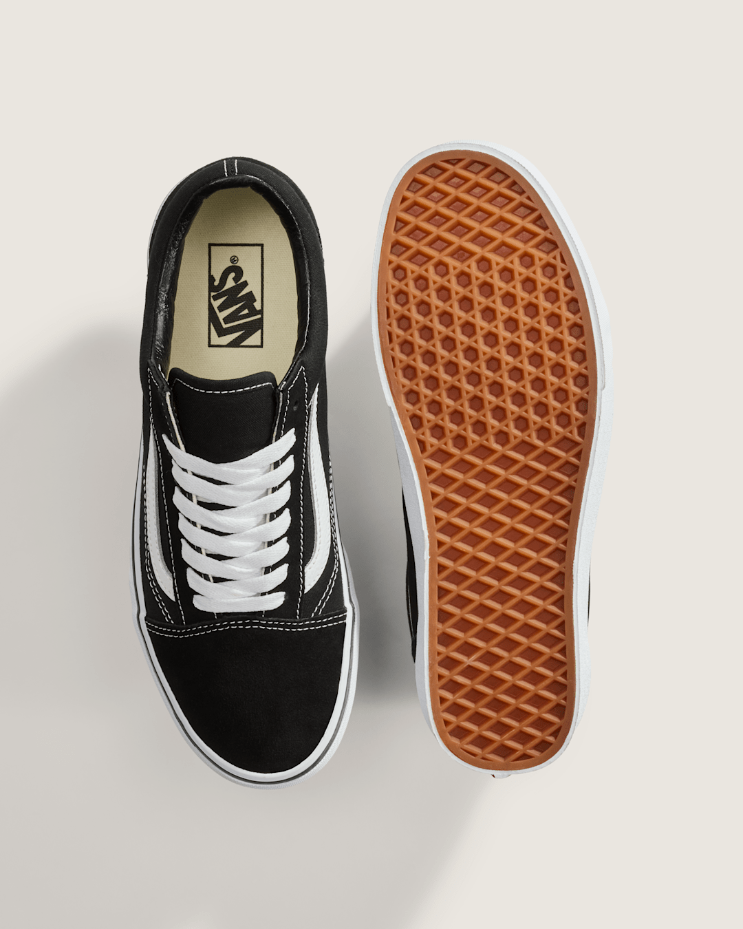Vans Old Skool Black/White Classics Shoe
