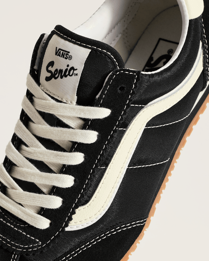 Vans Super Lowpro Shoe in Black
