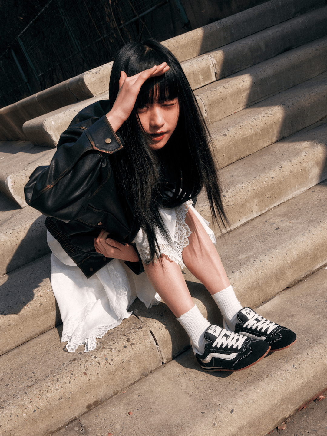 Vans Super Lowpro Shoe in Black