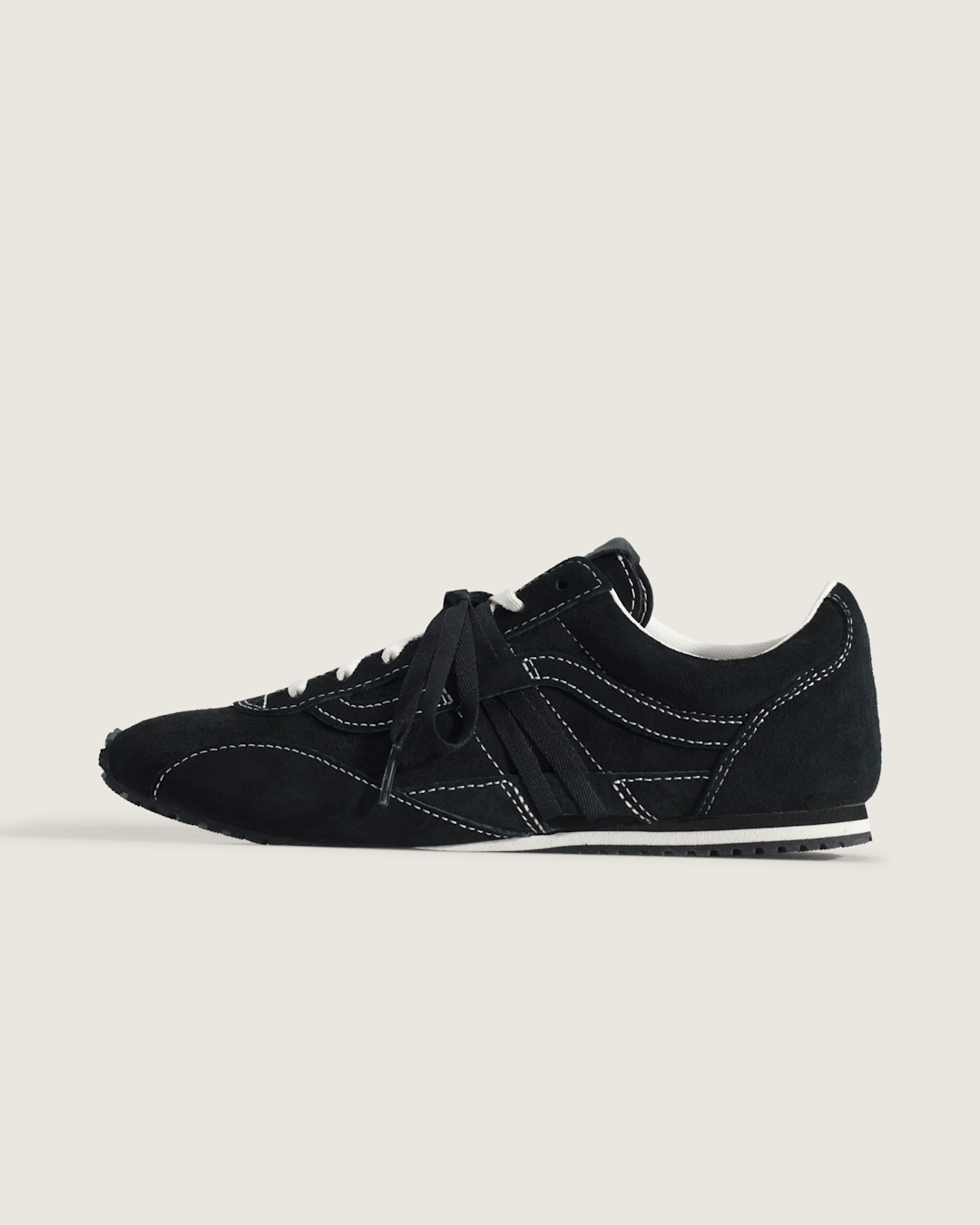 Vans Premium Super Lowpro Trainer in Black