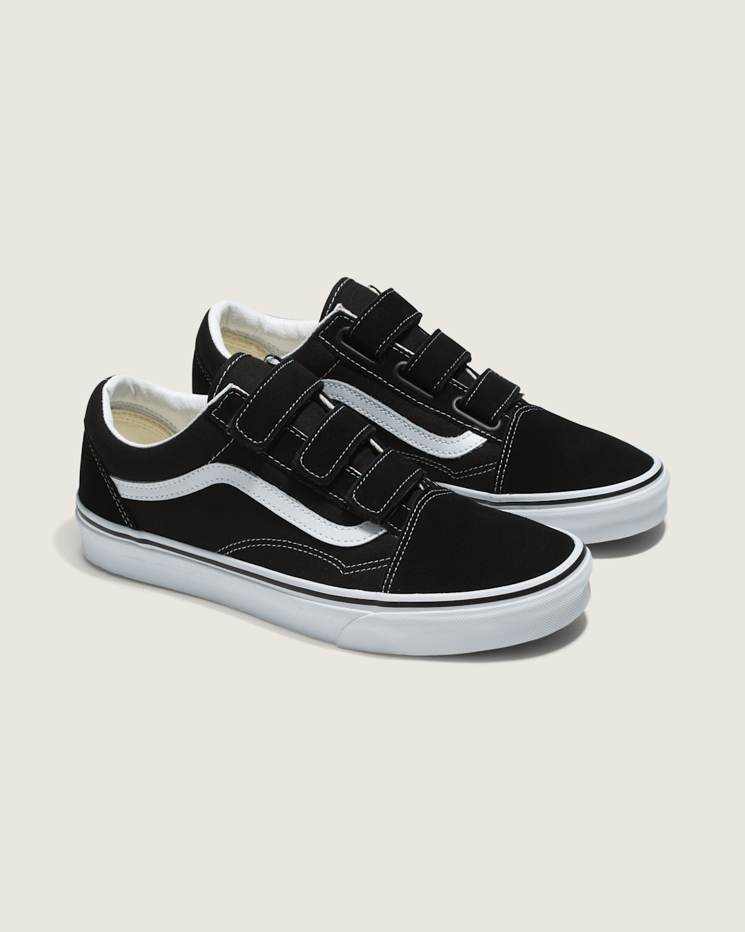 Vans Old Skool V Suede/Canvas black/True White Classics Shoe