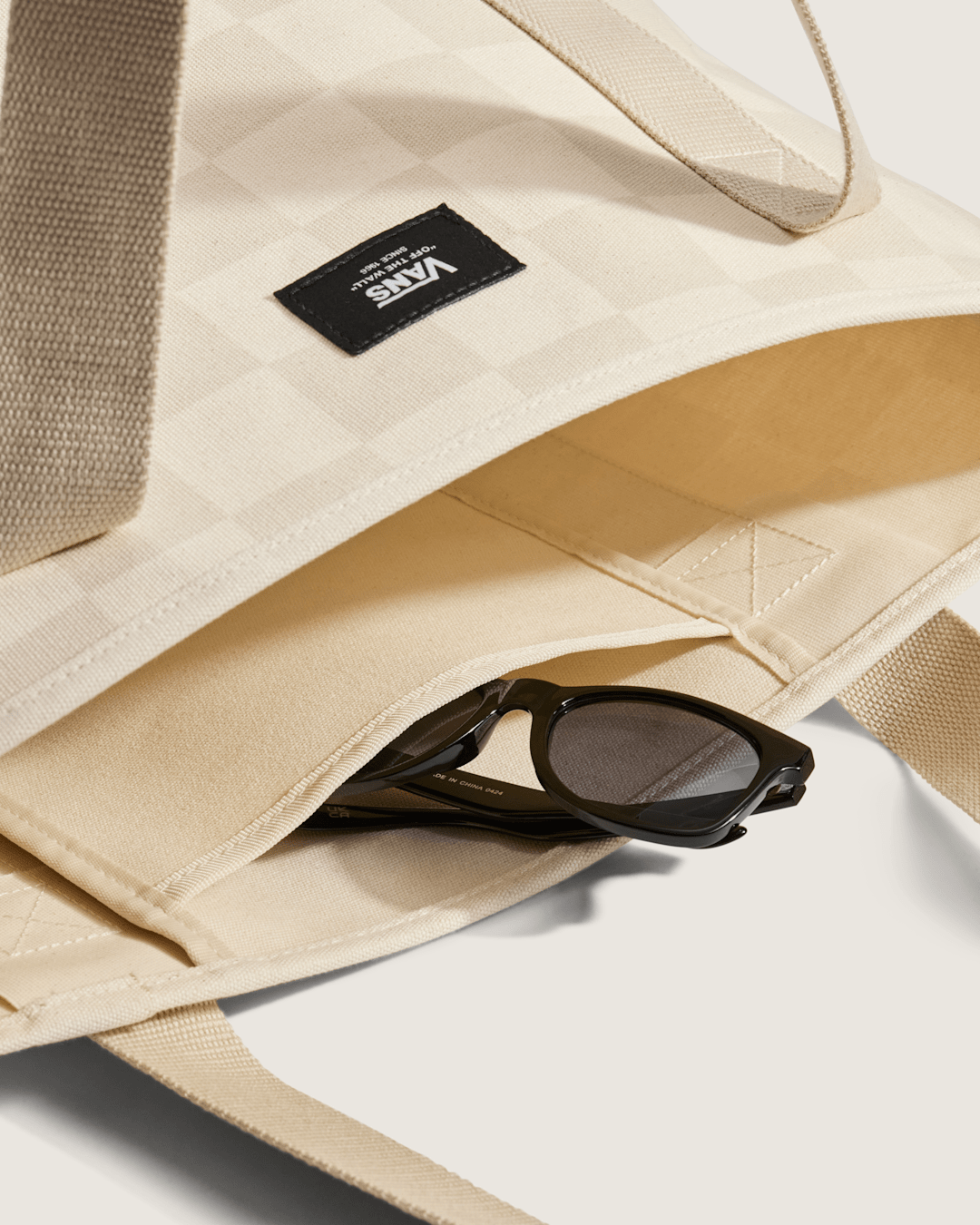 Vans Pergs Midi Tote Bag in Oatmeal Beige