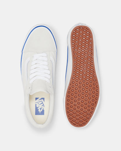 Vans Premium Old Skool Shoe in Off White / White