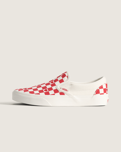Vans Classic Slip-On Checkerboard Shoe in Checkerboard Racing Red