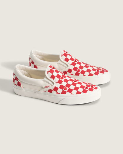 Vans Classic Slip-On Checkerboard Shoe in Checkerboard Racing Red