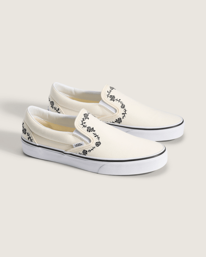 Vans Classic Slip-On Shoe in Classic White