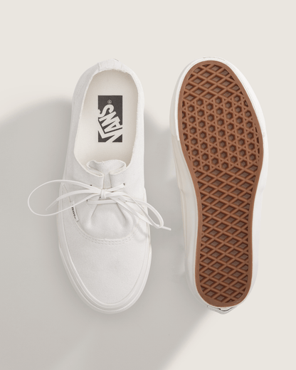 Vans Premium Authentic Ease Shoe in Blanc De Blanc White
