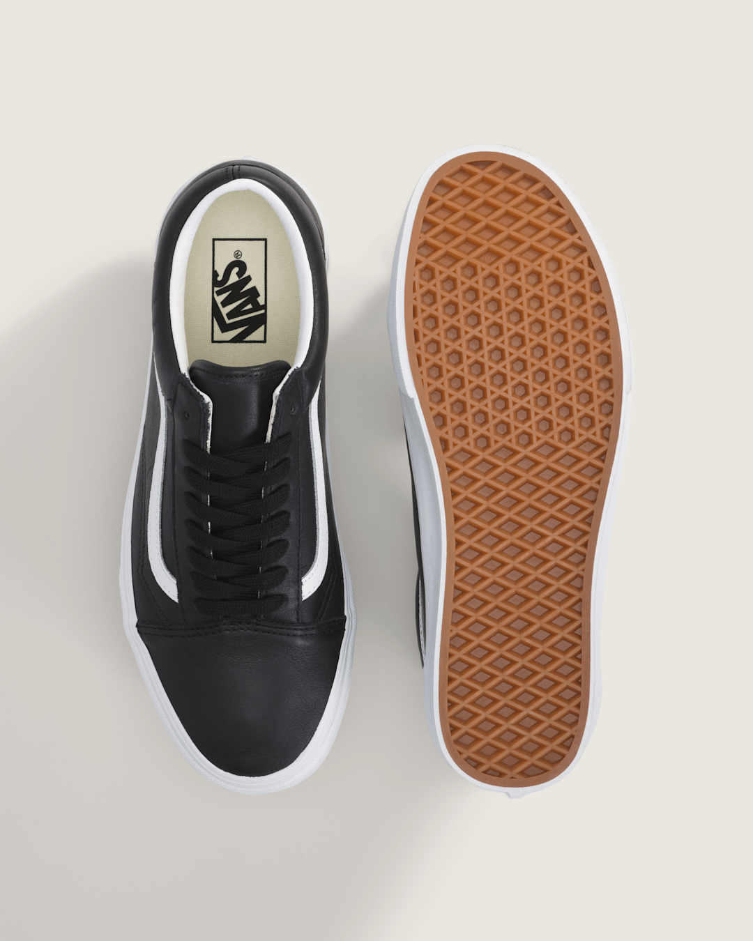 Vans Old Skool Shoe in Black / True White