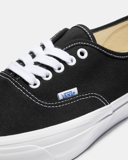 Vans Premium Authentic Shoe in Black / White