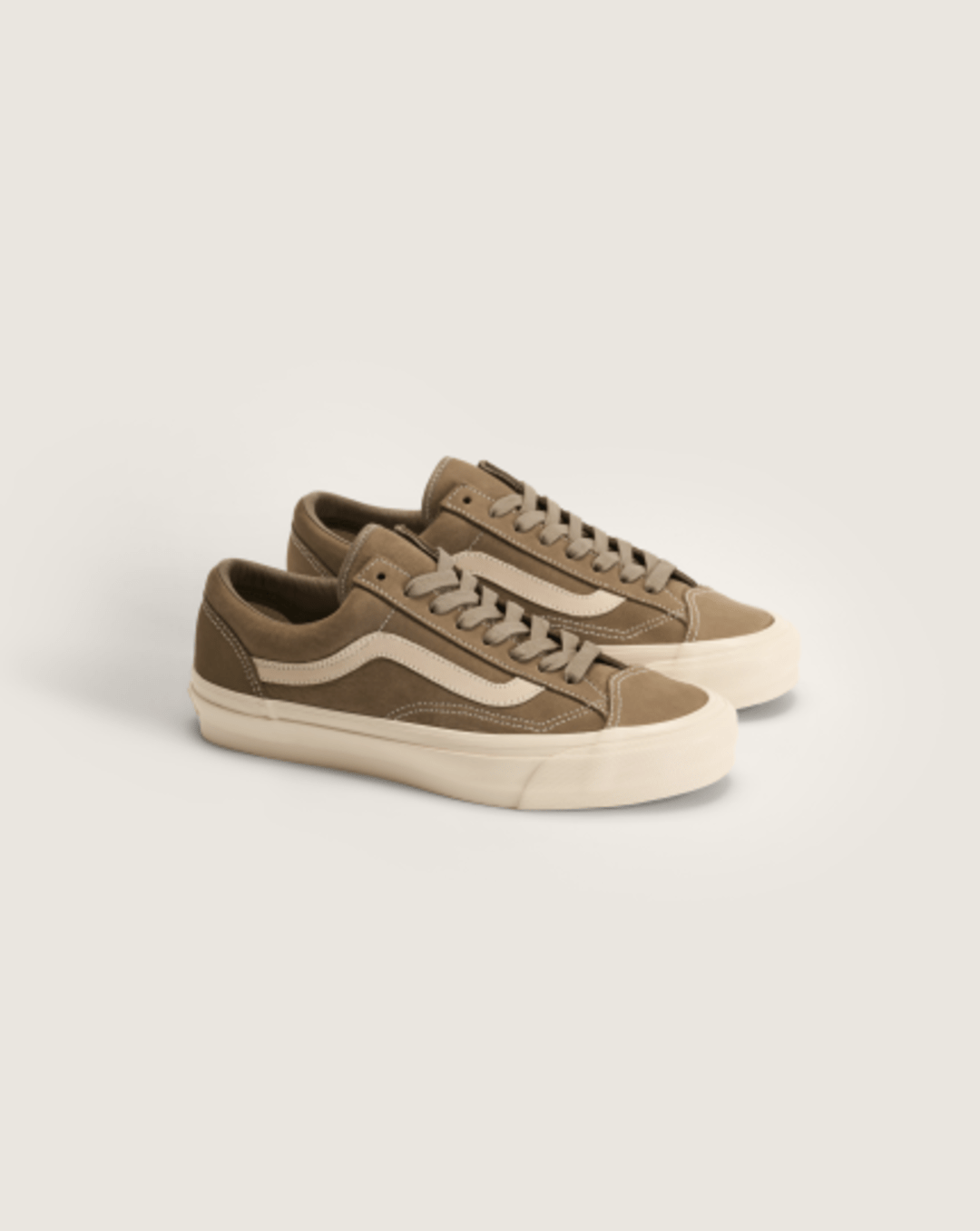 Vans Premium Old Skool 36 Shoe in Bungee Cord Brown