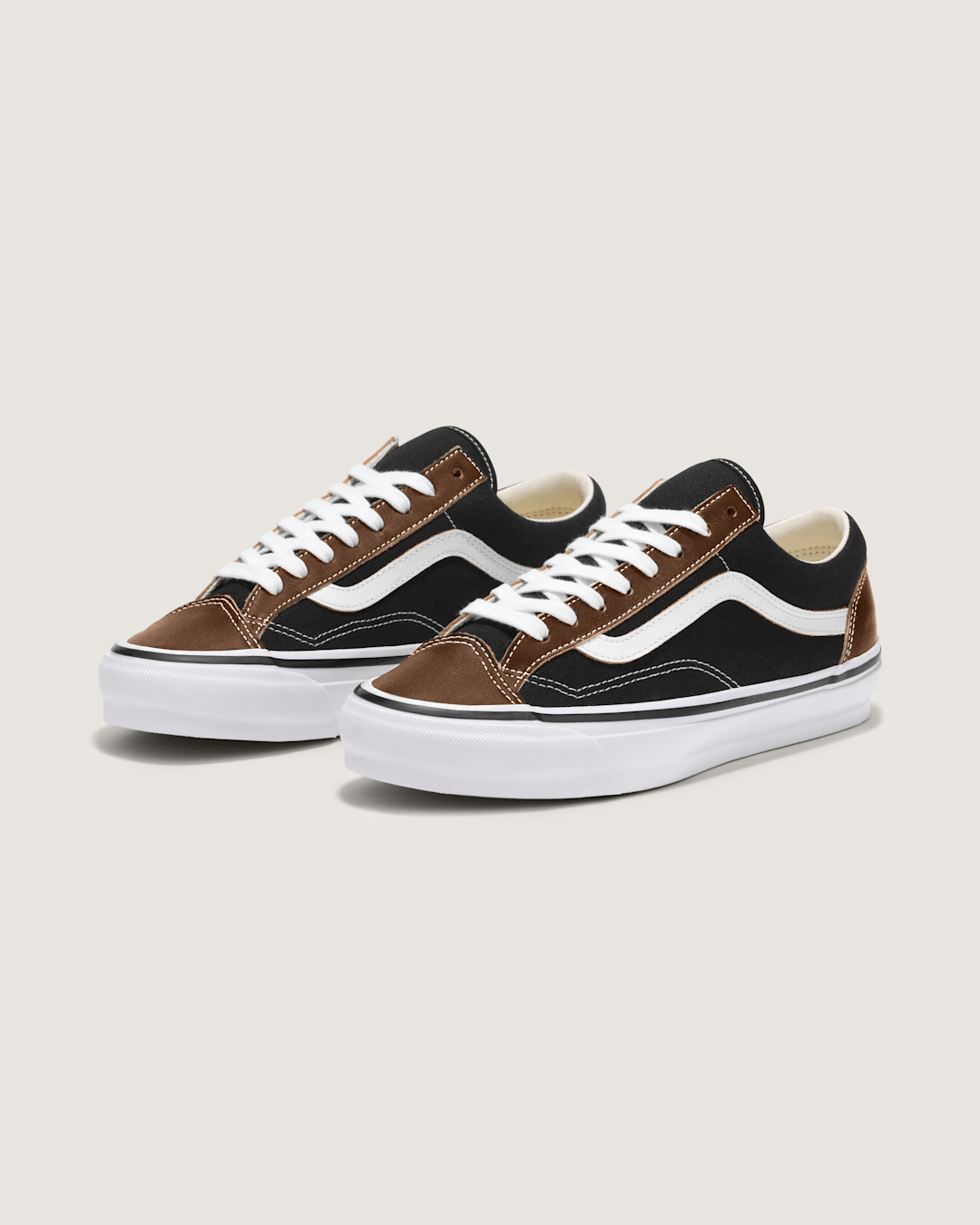 Vans OTW Old Skool 36 Vibram in Black / White