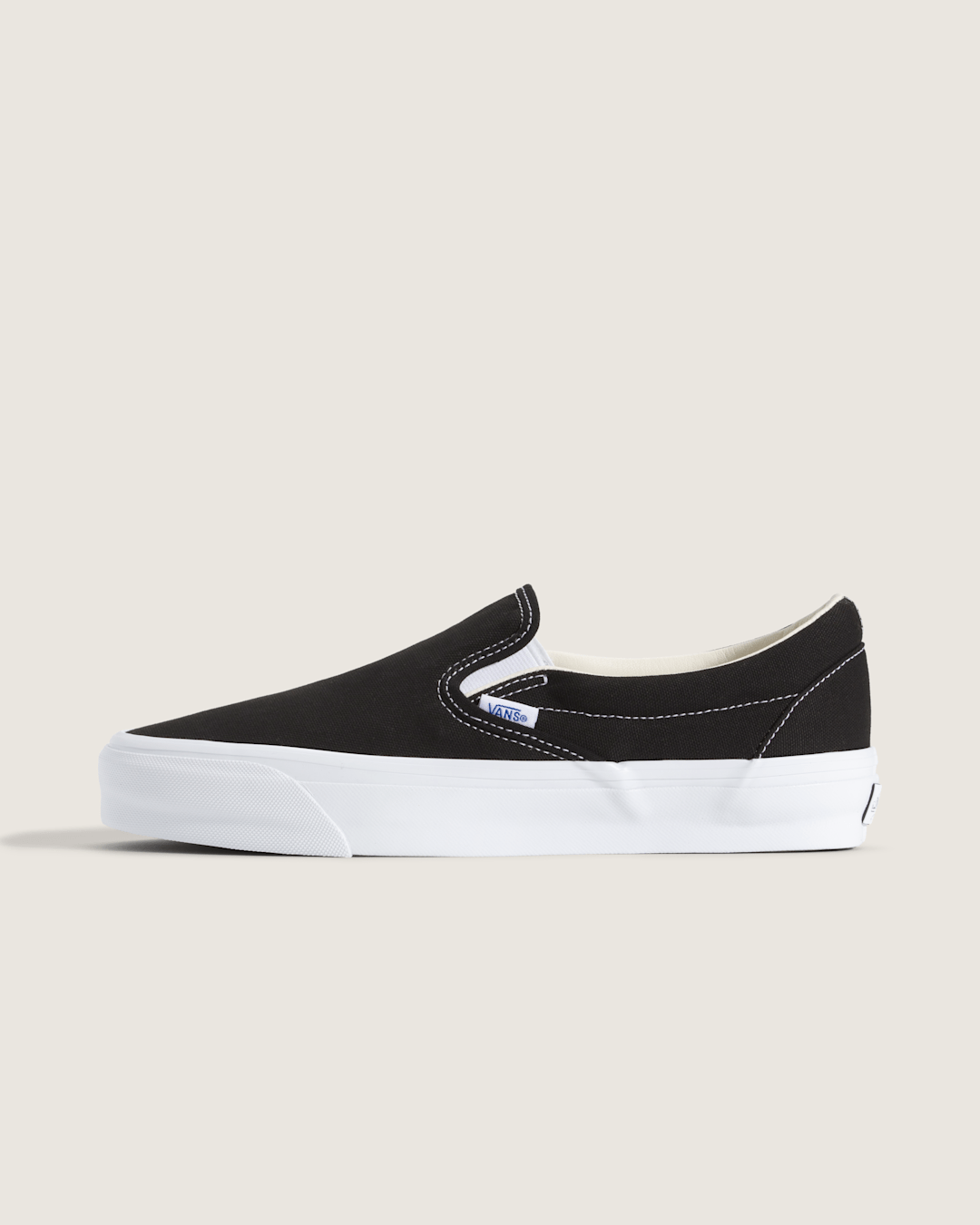 Vans Premium Slip-On Shoe in Black / White