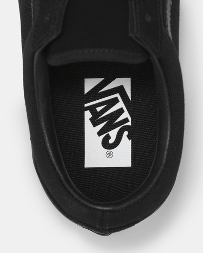 Vans Premium Old Skool Shoe in Blackout