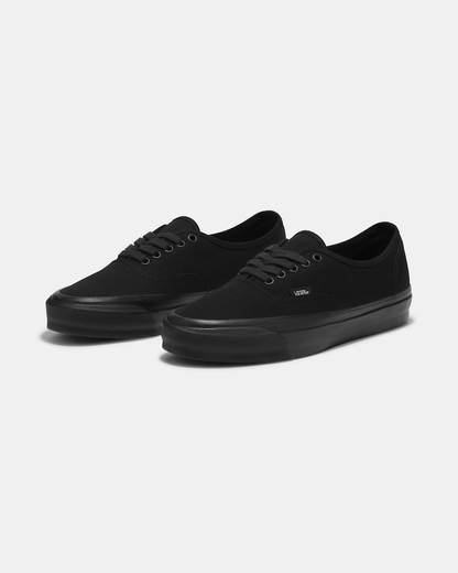 Vans Premium Authentic Shoe in Blackout