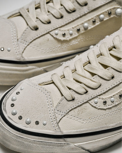 Vans Premium Old Skool 36 Shoe in Marshmallow White
