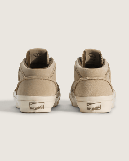 Vans OTW by Vans Skate Half Cab Moc Stitch Vibram in Incense