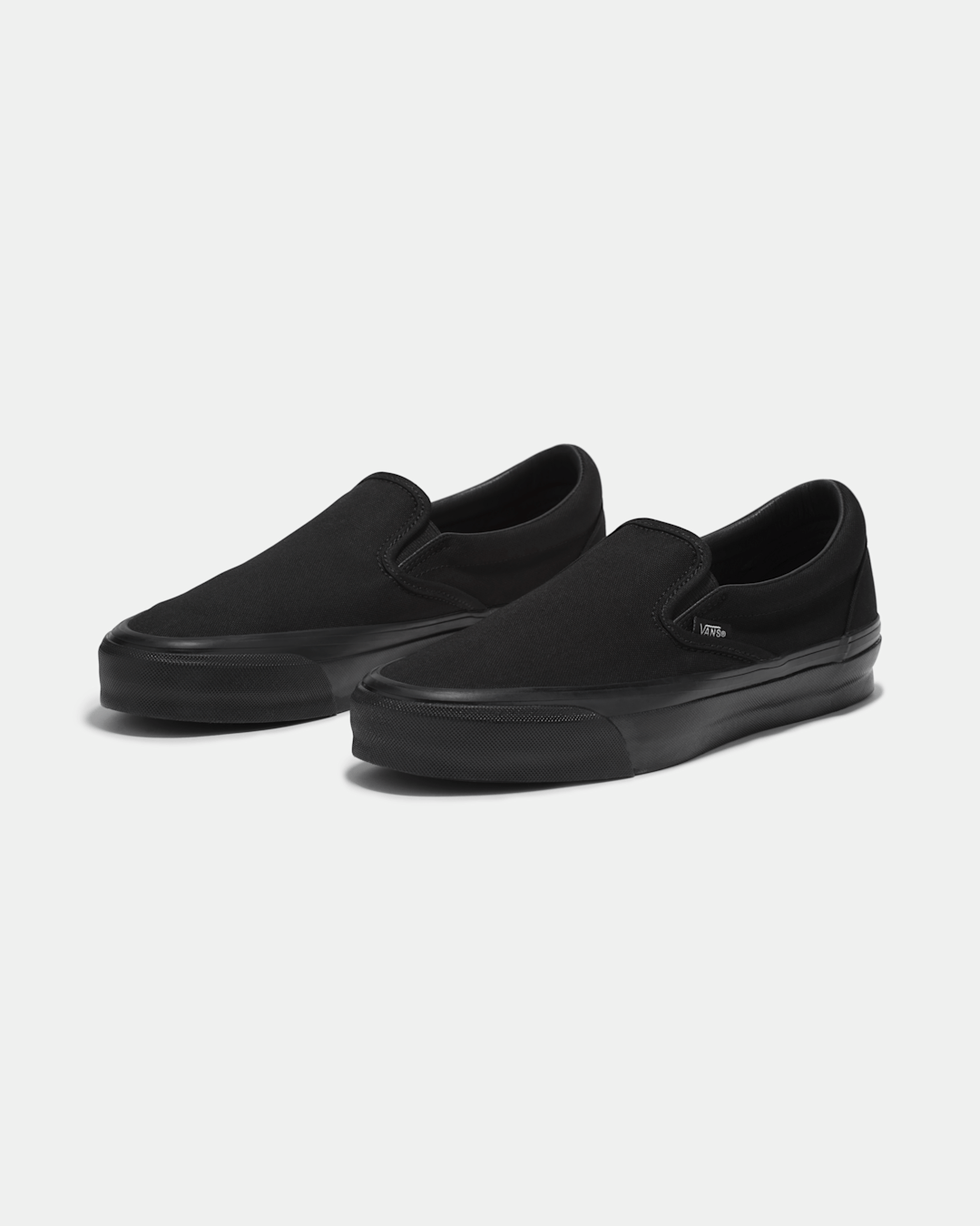 Vans Premium Slip-On Shoe in Blackout