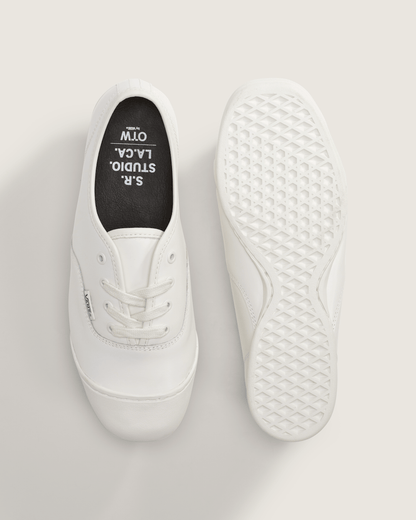 Vans OTW by Vans X S.R. STUDIO. LA. CA. Authentic 44 Prima in White