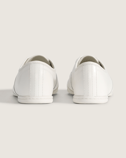 Vans OTW by Vans X S.R. STUDIO. LA. CA. Authentic 44 Prima in White