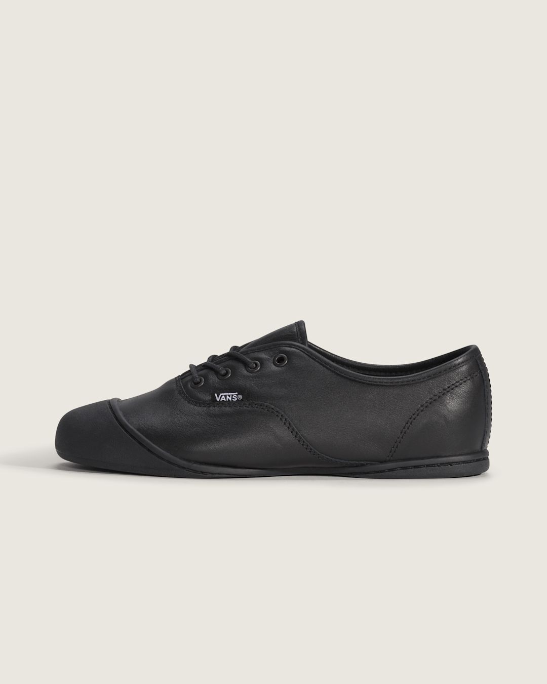 Vans OTW Authentic Prima in Blackout