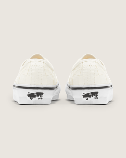 Vans OTW by Vans X HommeGirls Authentic 44 in Checkerboard Marshmallow White