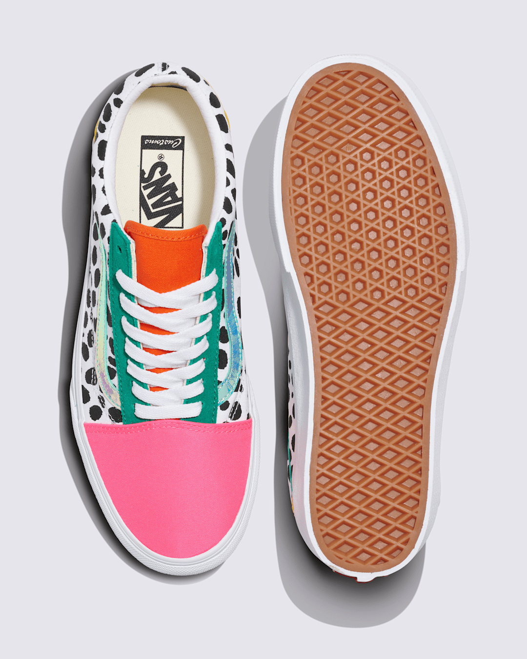 Vans Customs Old Skool Platform Shoe in Pink / White / Black