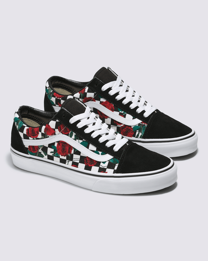 Vans Customs Old Skool Checkerboard Shoe in Customs