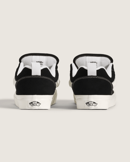 Vans Knu Skool Shoe in Black