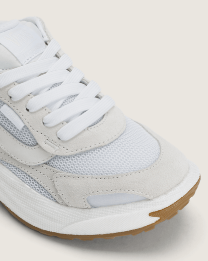 Vans UltraRange Neo 2.0 Shoe in White