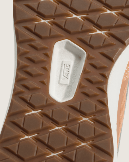 Vans UltraRange 2.0 Shoe in Burnt Butterscotch Beige