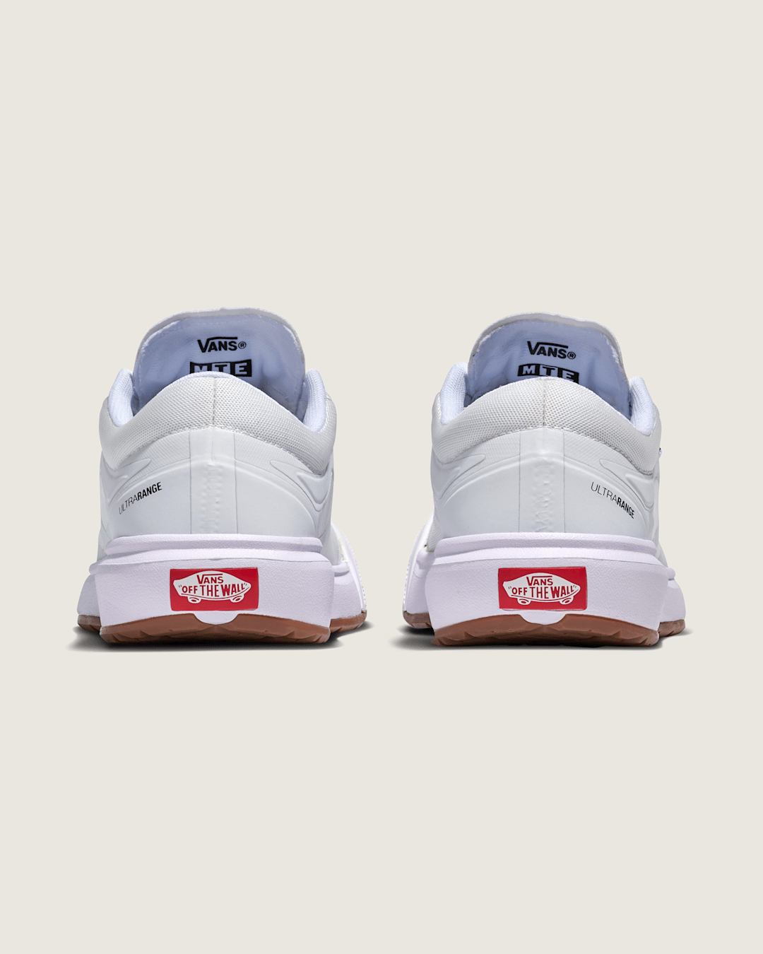 Vans UltraRange 2.0 Shoe in True White
