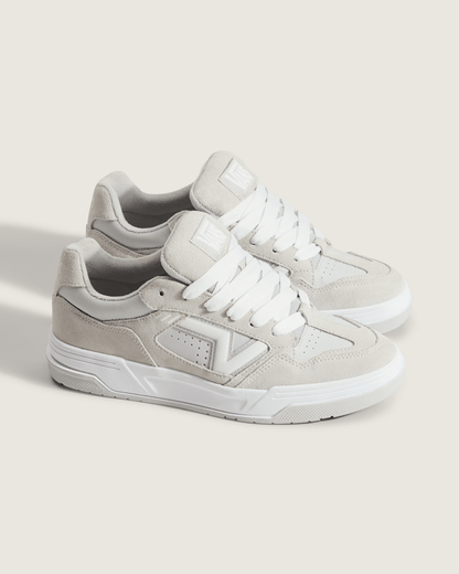 Vans Upland Shoe in Grey